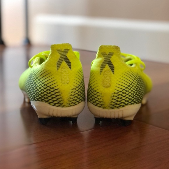 Adidas soccer cleats (Men’s 7.5) - Picture 7 of 7